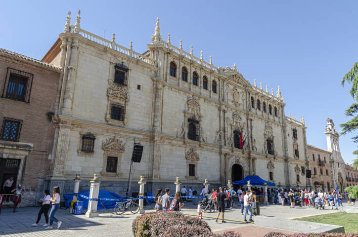 Comunidad de Madrid - Álcala de Henares 1 - Colegio Mayor de San Ildefonso - universidad de Álcala.jpg